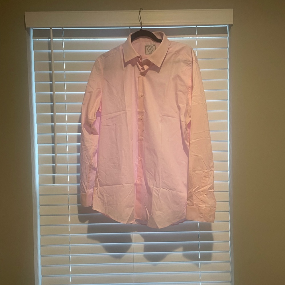 Men's Bespoke Classic-Fit Dress Shirt
